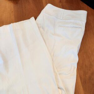 Lane Bryant White 7/8‎ Length Pants Size 20